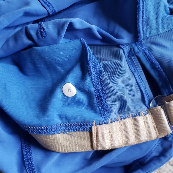 Lululemon rare blue zippy run tank! - Picture 4 of 5